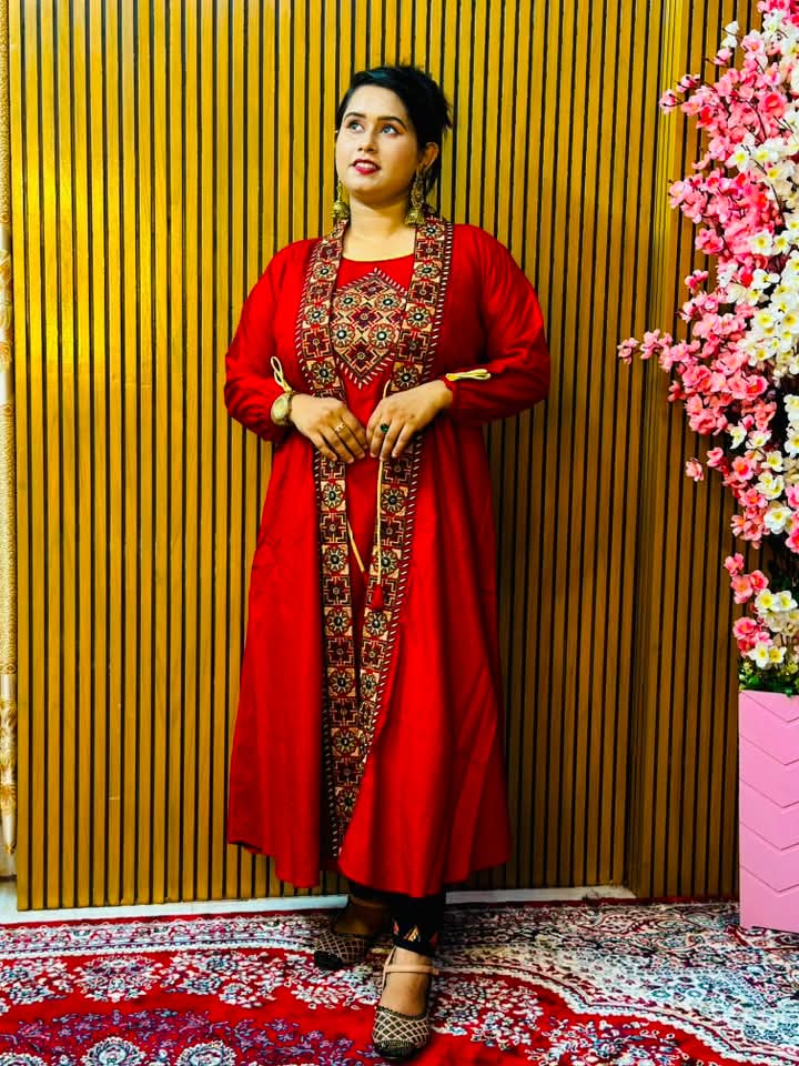 ❤️লালের রাজকীয় ছোঁয়ায় নিজেকে সাজান অসাধারণ এক স্টাইলিশ লুকে! ❤️✨